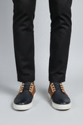 Men's casual low-top leather sneakers